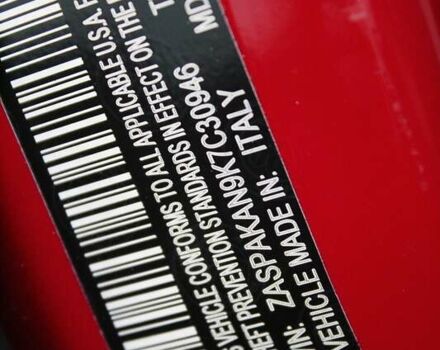 Красный Альфа Ромео Стелвио, объемом двигателя 2 л и пробегом 63 тыс. км за 21900 $, фото 52 на Automoto.ua