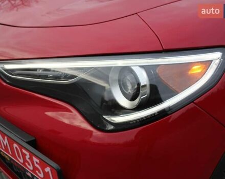 Красный Альфа Ромео Стелвио, объемом двигателя 2 л и пробегом 63 тыс. км за 21900 $, фото 15 на Automoto.ua