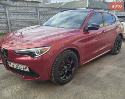 Красный Альфа Ромео Стелвио, объемом двигателя 2 л и пробегом 66 тыс. км за 28500 $, фото 3 на Automoto.ua