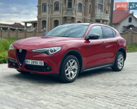 Красный Альфа Ромео Стелвио, объемом двигателя 2 л и пробегом 55 тыс. км за 26500 $, фото 34 на Automoto.ua