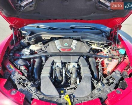 Красный Альфа Ромео Стелвио, объемом двигателя 2.9 л и пробегом 33 тыс. км за 57000 $, фото 61 на Automoto.ua