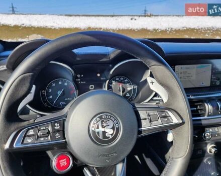 Красный Альфа Ромео Стелвио, объемом двигателя 2.9 л и пробегом 33 тыс. км за 57000 $, фото 55 на Automoto.ua