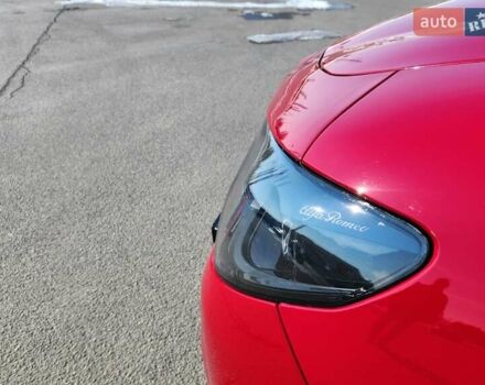 Красный Альфа Ромео Стелвио, объемом двигателя 2.9 л и пробегом 33 тыс. км за 57000 $, фото 45 на Automoto.ua