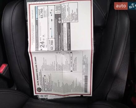 Красный Альфа Ромео Стелвио, объемом двигателя 2 л и пробегом 13 тыс. км за 32500 $, фото 36 на Automoto.ua