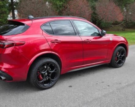 Красный Альфа Ромео Стелвио, объемом двигателя 2.9 л и пробегом 25 тыс. км за 13500 $, фото 4 на Automoto.ua