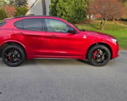 Красный Альфа Ромео Стелвио, объемом двигателя 2.9 л и пробегом 25 тыс. км за 13500 $, фото 5 на Automoto.ua