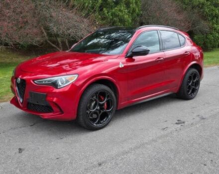 Красный Альфа Ромео Стелвио, объемом двигателя 2.9 л и пробегом 25 тыс. км за 13500 $, фото 1 на Automoto.ua