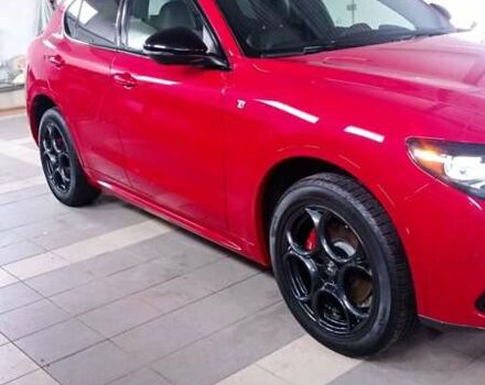 Красный Альфа Ромео Стелвио, объемом двигателя 2 л и пробегом 13 тыс. км за 32500 $, фото 11 на Automoto.ua