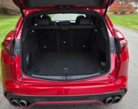 Красный Альфа Ромео Стелвио, объемом двигателя 2.9 л и пробегом 25 тыс. км за 13500 $, фото 11 на Automoto.ua