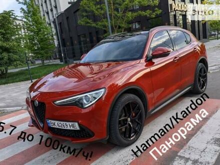 Альфа Ромео Стелвио 2017 в Киеве на Automoto.ua Красный Альфа Ромео Стелвио, объемом двигателя 2 л и пробегом 85 тыс. км за 27000 $, фото 1 на Automoto.ua