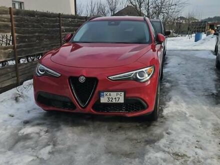 Червоний Альфа Ромео Стелвіо, об'ємом двигуна 2 л та пробігом 158 тис. км за 20000 $, фото 1 на Automoto.ua