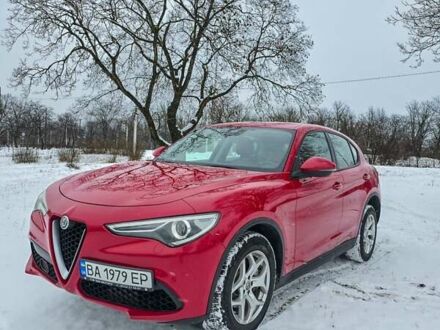 Червоний Альфа Ромео Стелвіо, об'ємом двигуна 2 л та пробігом 189 тис. км за 21000 $, фото 1 на Automoto.ua