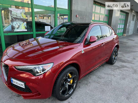 Альфа Ромео Стелвио 2018 в Киеве на Automoto.ua Красный Альфа Ромео Стелвио, объемом двигателя 0 л и пробегом 36 тыс. км за 55900 $, фото 1 на Automoto.ua