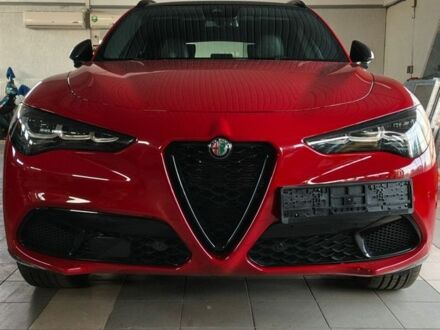 Красный Альфа Ромео Стелвио, объемом двигателя 2 л и пробегом 13 тыс. км за 28500 $, фото 1 на Automoto.ua