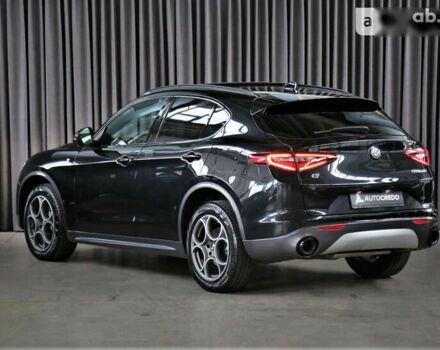 Альфа Ромео Стелвио, объемом двигателя 2 л и пробегом 10 тыс. км за 42900 $, фото 4 на Automoto.ua