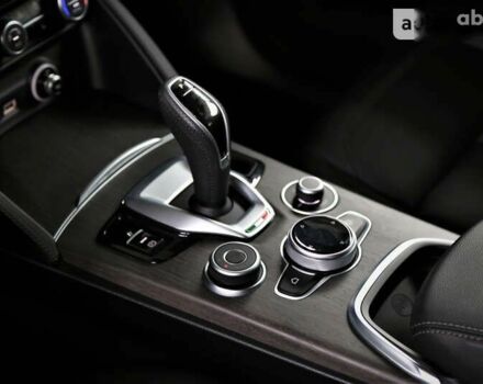 Альфа Ромео Стелвио, объемом двигателя 2 л и пробегом 10 тыс. км за 42900 $, фото 19 на Automoto.ua