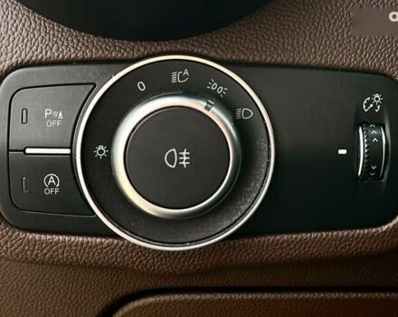 Альфа Ромео Стелвио, объемом двигателя 2 л и пробегом 81 тыс. км за 22500 $, фото 12 на Automoto.ua