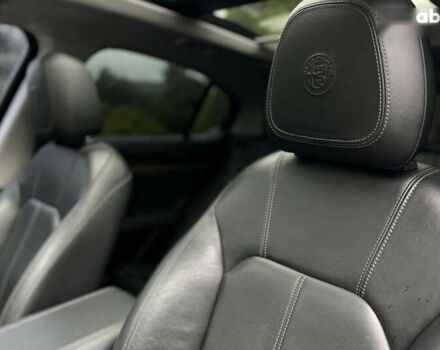 Альфа Ромео Стелвіо, об'ємом двигуна 2 л та пробігом 112 тис. км за 16500 $, фото 9 на Automoto.ua