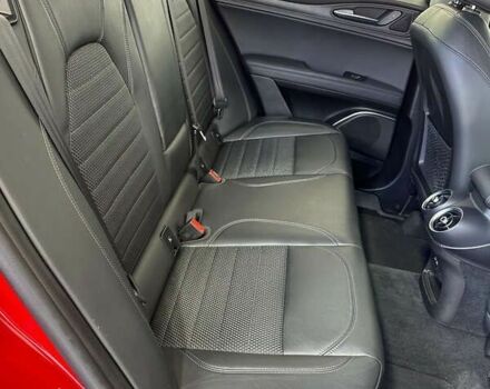 Альфа Ромео Стелвио, объемом двигателя 2.1 л и пробегом 103 тыс. км за 22850 $, фото 19 на Automoto.ua