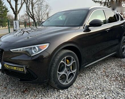 Альфа Ромео Стелвио, объемом двигателя 2 л и пробегом 81 тыс. км за 22500 $, фото 2 на Automoto.ua