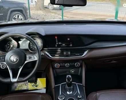 Альфа Ромео Стелвио, объемом двигателя 2 л и пробегом 81 тыс. км за 22500 $, фото 9 на Automoto.ua