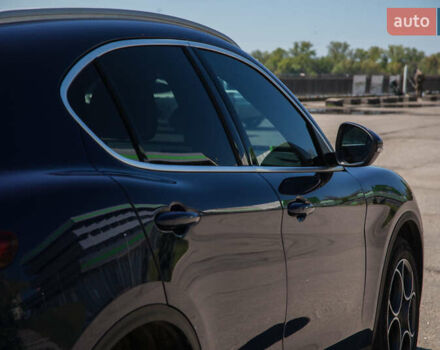 Альфа Ромео Стелвио, объемом двигателя 2 л и пробегом 38 тыс. км за 22900 $, фото 3 на Automoto.ua