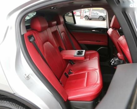 Альфа Ромео Стелвио, объемом двигателя 2 л и пробегом 130 тыс. км за 22900 $, фото 10 на Automoto.ua