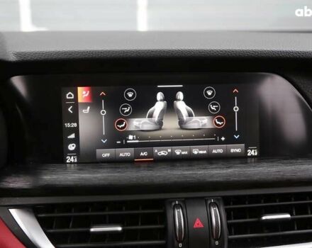 Альфа Ромео Стелвио, объемом двигателя 2 л и пробегом 130 тыс. км за 22900 $, фото 20 на Automoto.ua