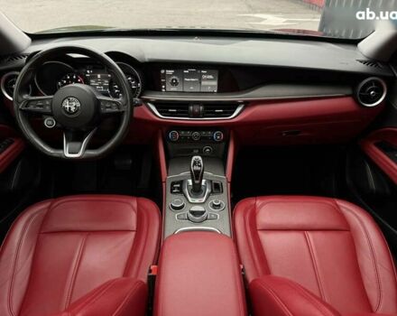 Альфа Ромео Стелвіо, об'ємом двигуна 2 л та пробігом 82 тис. км за 26350 $, фото 25 на Automoto.ua