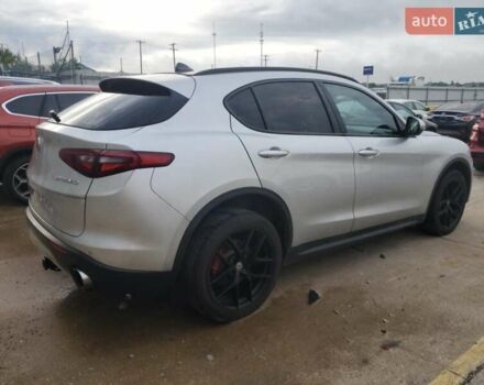Серый Альфа Ромео Стелвио, объемом двигателя 2 л и пробегом 107 тыс. км за 5060 $, фото 2 на Automoto.ua
