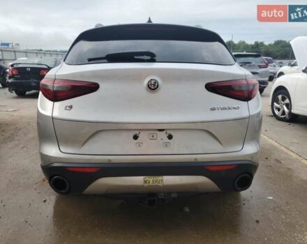 Серый Альфа Ромео Стелвио, объемом двигателя 2 л и пробегом 107 тыс. км за 5060 $, фото 5 на Automoto.ua
