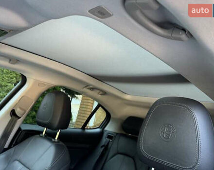 Сірий Альфа Ромео Стелвіо, об'ємом двигуна 2 л та пробігом 105 тис. км за 20000 $, фото 9 на Automoto.ua