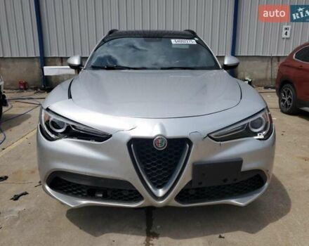 Серый Альфа Ромео Стелвио, объемом двигателя 2 л и пробегом 107 тыс. км за 5060 $, фото 4 на Automoto.ua