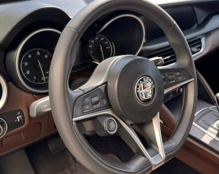 Серый Альфа Ромео Стелвио, объемом двигателя 2 л и пробегом 92 тыс. км за 19500 $, фото 9 на Automoto.ua