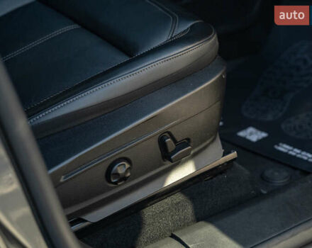 Серый Альфа Ромео Стелвио, объемом двигателя 2 л и пробегом 111 тыс. км за 20700 $, фото 32 на Automoto.ua