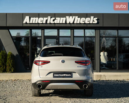 Серый Альфа Ромео Стелвио, объемом двигателя 2 л и пробегом 111 тыс. км за 20700 $, фото 5 на Automoto.ua