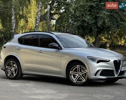 Альфа Ромео Стелвио 2018 в Киеве на Automoto.ua Серый Альфа Ромео Стелвио, объемом двигателя 2 л и пробегом 83 тыс. км за 31900 $, фото 8 на Automoto.ua