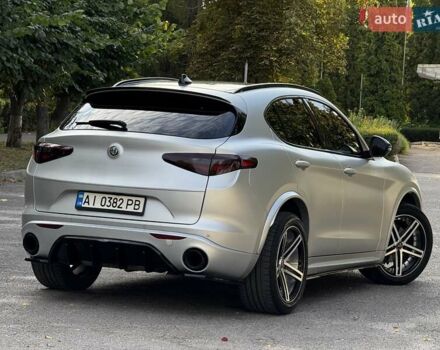 Альфа Ромео Стелвио 2018 в Киеве на Automoto.ua Серый Альфа Ромео Стелвио, объемом двигателя 2 л и пробегом 83 тыс. км за 31900 $, фото 4 на Automoto.ua