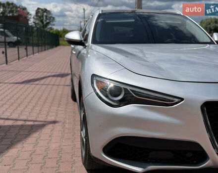 Серый Альфа Ромео Стелвио, объемом двигателя 2 л и пробегом 155 тыс. км за 16900 $, фото 9 на Automoto.ua