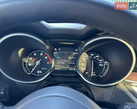 Альфа Ромео Стелвио 2018 в Киеве на Automoto.ua Серый Альфа Ромео Стелвио, объемом двигателя 2 л и пробегом 60 тыс. км за 22000 $, фото 13 на Automoto.ua