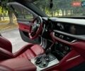 Альфа Ромео Стелвио 2018 в Киеве на Automoto.ua Серый Альфа Ромео Стелвио, объемом двигателя 2 л и пробегом 83 тыс. км за 31900 $, фото 21 на Automoto.ua