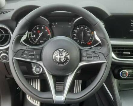 Серый Альфа Ромео Стелвио, объемом двигателя 2 л и пробегом 84 тыс. км за 17500 $, фото 33 на Automoto.ua