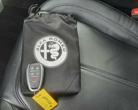 Серый Альфа Ромео Стелвио, объемом двигателя 2 л и пробегом 84 тыс. км за 17500 $, фото 57 на Automoto.ua