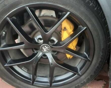 Серый Альфа Ромео Стелвио, объемом двигателя 2 л и пробегом 84 тыс. км за 17500 $, фото 58 на Automoto.ua