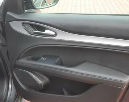 Серый Альфа Ромео Стелвио, объемом двигателя 2 л и пробегом 84 тыс. км за 17500 $, фото 27 на Automoto.ua