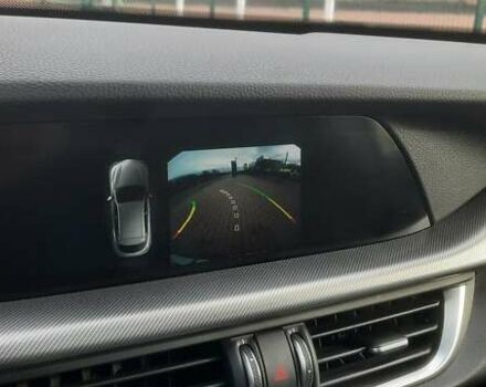 Серый Альфа Ромео Стелвио, объемом двигателя 2 л и пробегом 84 тыс. км за 17500 $, фото 43 на Automoto.ua