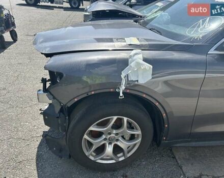 Серый Альфа Ромео Стелвио, объемом двигателя 2 л и пробегом 70 тыс. км за 11000 $, фото 13 на Automoto.ua