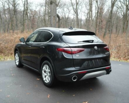 Серый Альфа Ромео Стелвио, объемом двигателя 2 л и пробегом 48 тыс. км за 12500 $, фото 4 на Automoto.ua