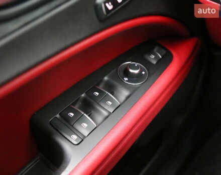 Серый Альфа Ромео Стелвио, объемом двигателя 2 л и пробегом 130 тыс. км за 22900 $, фото 24 на Automoto.ua