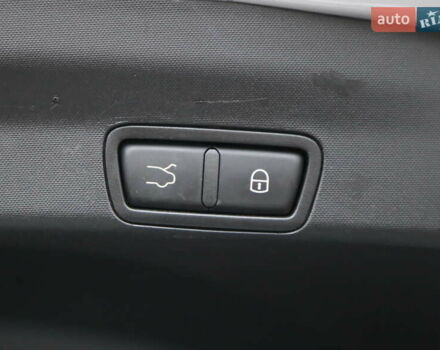 Серый Альфа Ромео Стелвио, объемом двигателя 2 л и пробегом 130 тыс. км за 22900 $, фото 26 на Automoto.ua